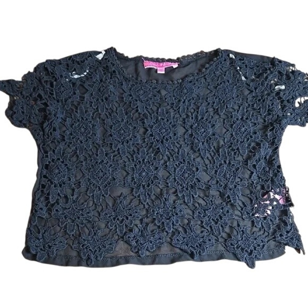 Derek Heart Lace and Mesh Short Sleeve Shirt, Black, Juniors Size Medium